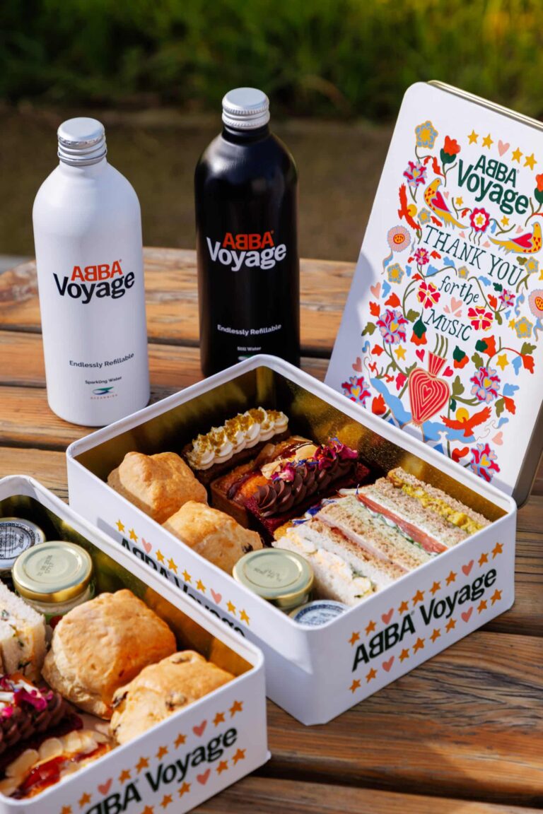 Planning a London Trip Around ABBA Voyage – Your Complete Day-Out Guide ABBA Voyage immersive concert arena experience in London