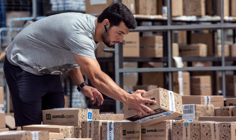 Zumub order packing and quality control operations